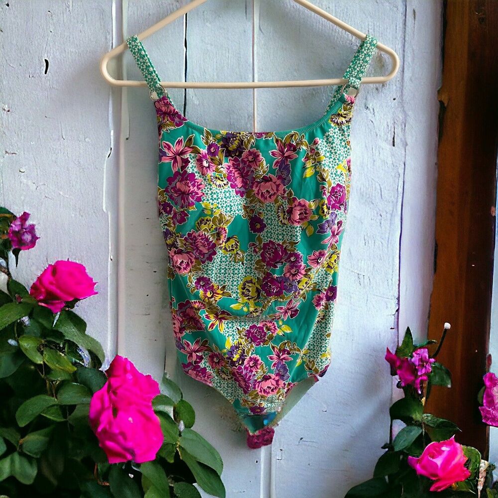 NWT Anita Women's One Piece Swimsuit Swimwear C cup size 14‎ floral purple